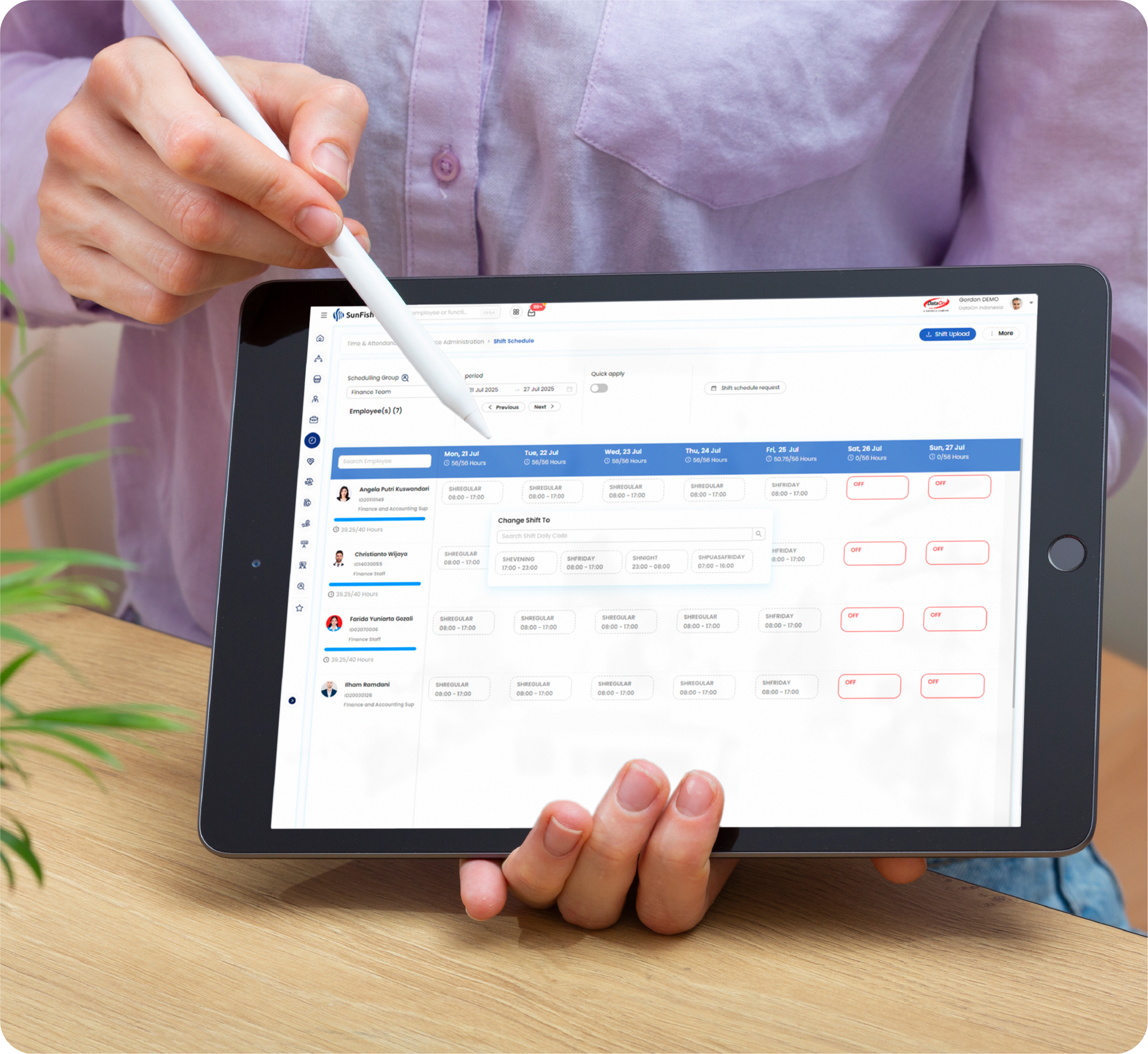 all-in-one employee schedule